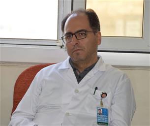 تشویق رئیس مرکزآموزشی و درمانی امام رضا (ع) تبریز از سوی رئیس دانشگاه علوم پزشکی