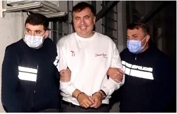 رئیس جمهور سابق گرجستان پس از بازگشت به کشور بازداشت شد