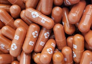 فایزر اجازه تولید قرص کرونا در ۹۵ کشور در حال توسعه از جمله ایران را داد