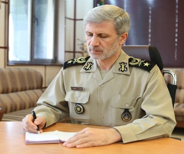 تبریک امیر سرتیپ حاتمی در پی انتصاب جانشین رئیس ستاد کل و رئیس سازمان بسیج