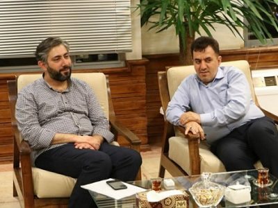 دیدار فرزند شهید حمید باکری با شهردار تبریز