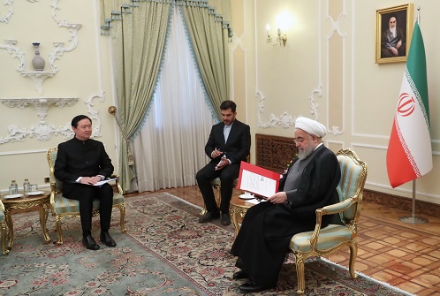 ایران آماده توسعه روابط خود با چین در همه حوزه ها است/ تاکید بر تسریع در اجرای توافقات بین دو کشور