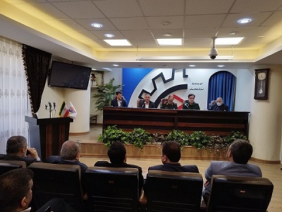 باید با مدیریت جهادی مشکلات واحدهای تولیدی را حل کنیم