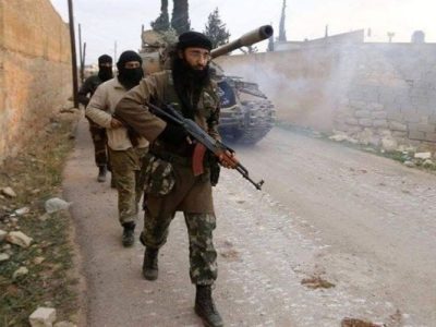 چه شد که ناگهان سوریه هدف حمله تروریستها قرار گرفت؟ / ۳ جریانی که از آشوب شام سود می برن