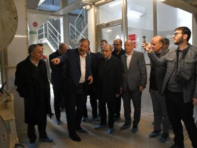 حمایت از تولیدات کشاورزی و رفع موانع اقتصادی در اولویت است