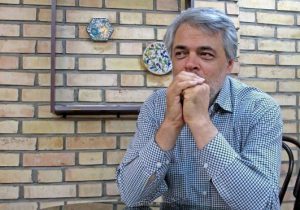 آقای رئیسی استعفا دهید تا انتخابات مجلس همزمان با ریاست‌جمهوری برگزار شود، شما هم مجدد نامزد شوید بلکه هم تنور انتخابات گرم شود!