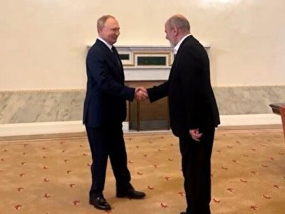 زبان بدن پوتین در دیدار با مقام امنیتی ایران