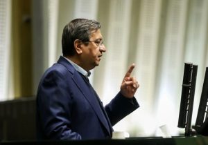 آنجا صحبت میکنم و کل نمایندگان را قانع میکنم