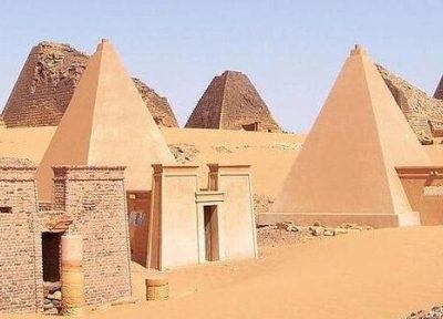 بزرگ‌ترین مجموعه اهرام جهان در مصر نیست