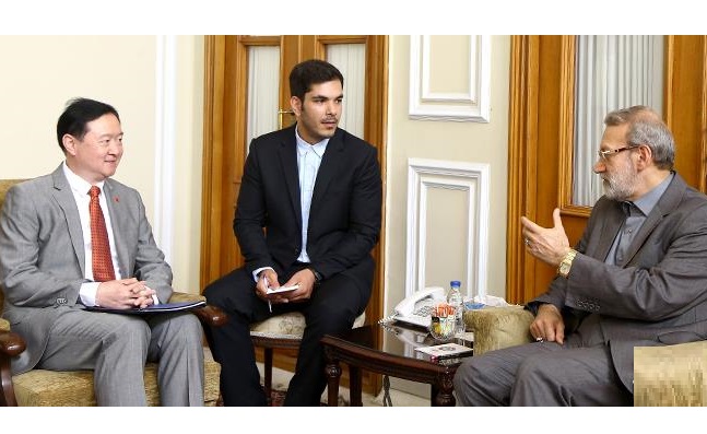 ضرورت توسعه مراودات میان پارلمانهای دو کشور