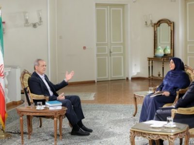 موضع صریح درقبال قانون حجاب/ چرا دربارۀ ظریف نپرسیدند