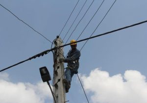 ۸۳۴ کیلومتر شبکه برق تبریز ایمن‌تر شد؛ گامی بلند برای خدمات مطمئن‌تر