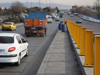 اجرا و نصب هندریل‌های پل تراکتورسازی تبریز با اعتباری بالغ بر ۴۴ میلیارد ریال