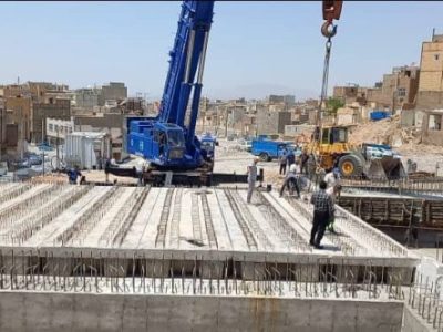 نصب دالهای ۳۰ تنی زیرگذر شهید علینژاد در روز جمعه / شهر تعطیل نیست