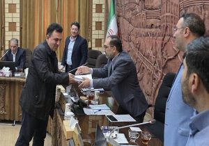 تفریغ بودجه شهرداری در سال ۱۴۰۳ توسط شهردار تبریز تقدیم شورای اسلامی شهر شد