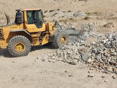 تداوم تسطیح و پاکسازی زمین‌ های خالی محلات تبریز