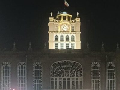 تغییر سیستم نورپردازی عمارت تاریخی ساعت به نورپردازی متمرکز