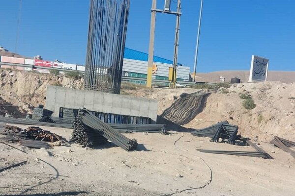 پیشرفت ۳۵ درصدی پروژه پل سه‌راهی اهر/ شمع‌کوبی و ساخت پایه‌ها در مرحله پایانی