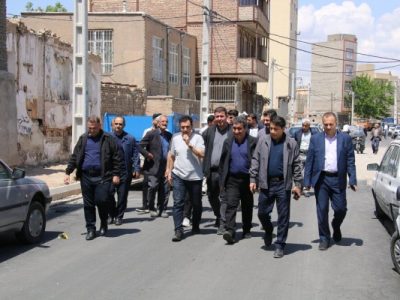 تأکید شهردار تبریز بر تسریع پروژه‌های مسیرگشایی و عمرانی منطقه ۴ در بازدید روز جمعه