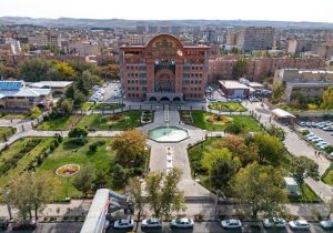 صدور بالغ بر ۸ هزار حکم کارگزینی پرسنل شهرداری تبریز/ بررسی ۱۹۵۰ پیشنهاد شهروندان توسط سامانه نظام پیشنهادات