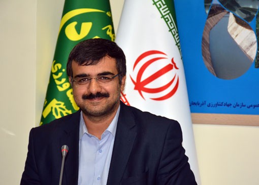 تشریح برنامه های ایام الله مبارک دهه فجر توسط رئیس مرکز تحقیقات و آموزش کشاورزی و منابع طبیعی آذربایجان شرقی