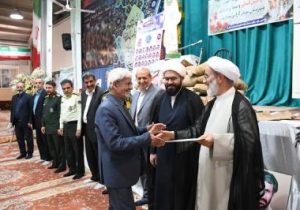 یادواره سرداران و شهدای سنگر سازان بی سنگر مرند برگزار شد