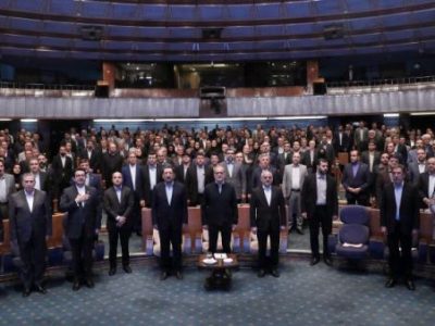 تجلیل از ۵ واحد صنعتی و تولیدی آذربایجان شرقی به‌عنوان واحد نمونه کشوری