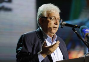 دولت بر اصلاح قانون قاچاق ارز اهتمام ورزد