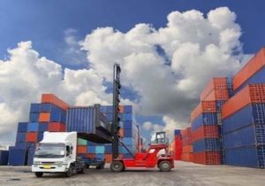 صادرات ۷۳۹ هزار تن کالای غیرنفتی از مبادی گمرکی آذربایجان شرقی