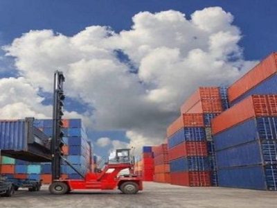 صادرات بیش از یک میلیارد دلار کالا از گمرکات آذربایجان شرقی