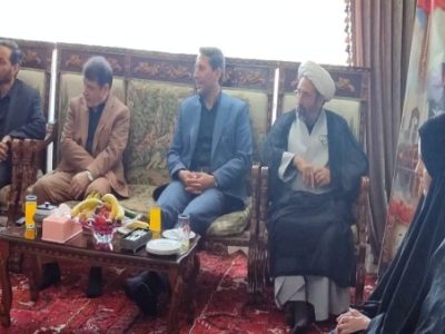 دیدار رئیس کل دادگستری آذربایجان شرقی با خانواده شهید مهر آرا