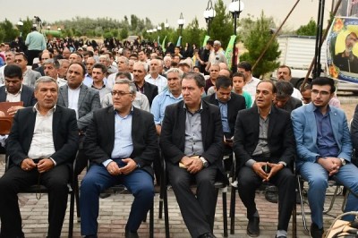 برگزاری ششمین همایش سیر در شهر تیمورلو شهرستان آذرشهر