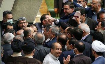 شکایت دولت از تعدادی نماینده مجلس / نطق نمایندگان تندرو، کار دست آنها داد