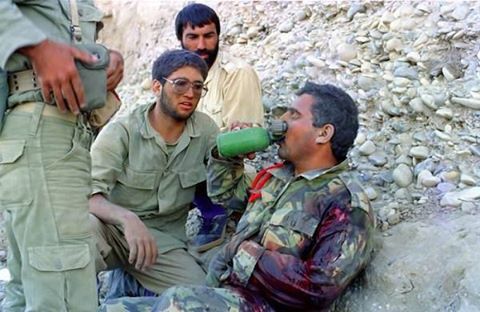 هشت سال دفاع مقدس تبیین مکتب عاشورا