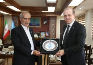 امضای تفاهم نامه همکاری مشترک دانشگاه تبریز با دانشگاه فنی کارادنیز ترکیه