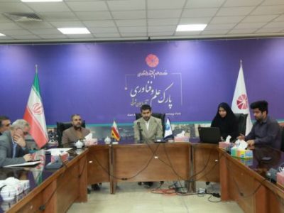 آینده تاریخ را خُرد رسانه‌ها تعیین خواهند کرد