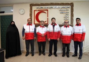 تیم هنرمندان استان آذربایجانشرقی به عضویت جمعیت هلال احمر درآمدند