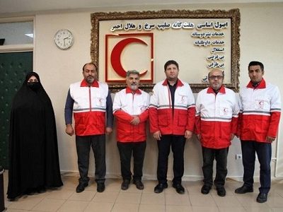 تیم هنرمندان استان آذربایجانشرقی به عضویت جمعیت هلال احمر درآمدند