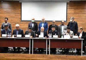 امضای تفاهم نامه همکاری در راستای ساماندهی و توسعه شرکتهای دانش بنیان کشاورزی در آذربایجان شرقی