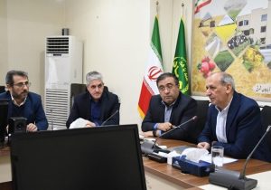 خرید توافقی کشمش و پیاز مازاد کشاورزان در استان آذربایجان شرقی