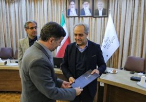 تقدیر از مدیر و کارگزاران گزینش دانشگاه تبریز