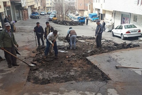 آغاز طرح اصلاح و زیرسازی آسفالت در محلات سطح حوزه شهرداری منطقه یک تبریز