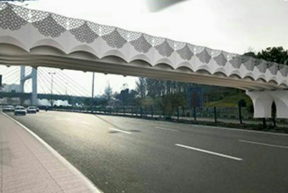 شهردار منطقه ۲ تبریز خبر داد:احداث پل همسان اتحاد ملی به طول ۴۵۰ متر و عرض ۹ متر