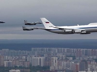 دیده شدن «کرملین پرنده» در آسمان مسکو پس از ۱۲ سال/ از پناهگاه اتمی پوتین چه می‌دانیم؟