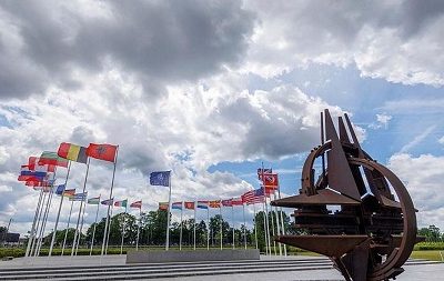 چرا۴ عضو اتحادیه اروپا زیر چتر دفاعی ناتو نمی‌روند؟