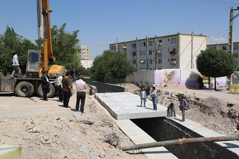 اجرای عملیات دال گذاری پروژه اتصال فاز ۲ و ۳ کانال رواسان
