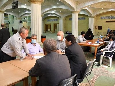 حضور مدیران بخش کشاورزی آذربایجان شرقی درمیز خدمت مصلی اعظم امام خمینی (ره) تبریز