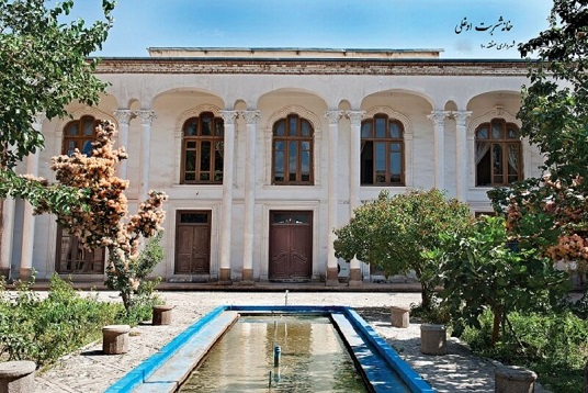 اخذ سند مالکیت خانه شربت اوغلی توسط اداره کل املاک و مستغلات شهرداری تبریز