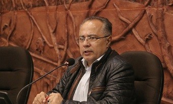 اجرای قوانین باعث حل مشکلات می‌شود/ تاکید بر توجه به لایحه درآمد پایدار