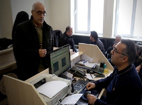 جهت بهره مندی از بسته تشویقی تخفیف عوارض؛ شهرداری منطقه ۹ تبریز امروز تا ساعت ۱۹ آماده ارائه خدمات است